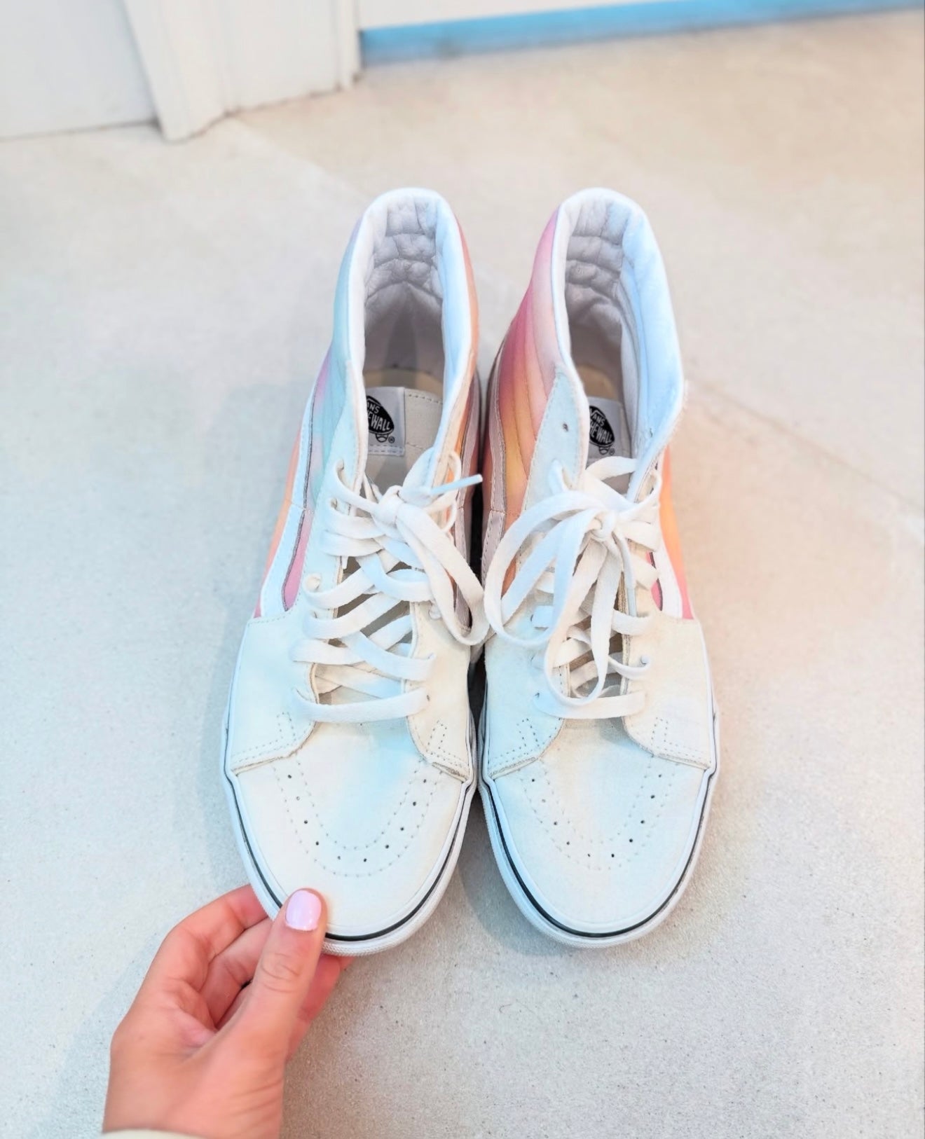 Hi-Top Watercolor Vans-9