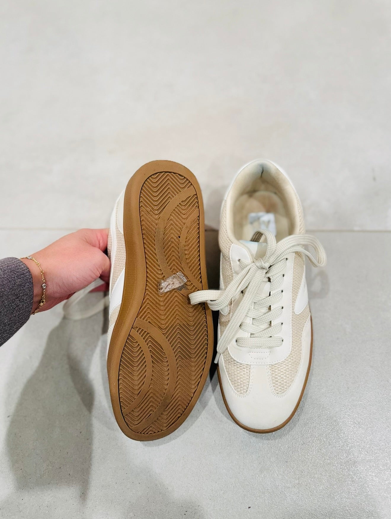 DV Sneakers-8