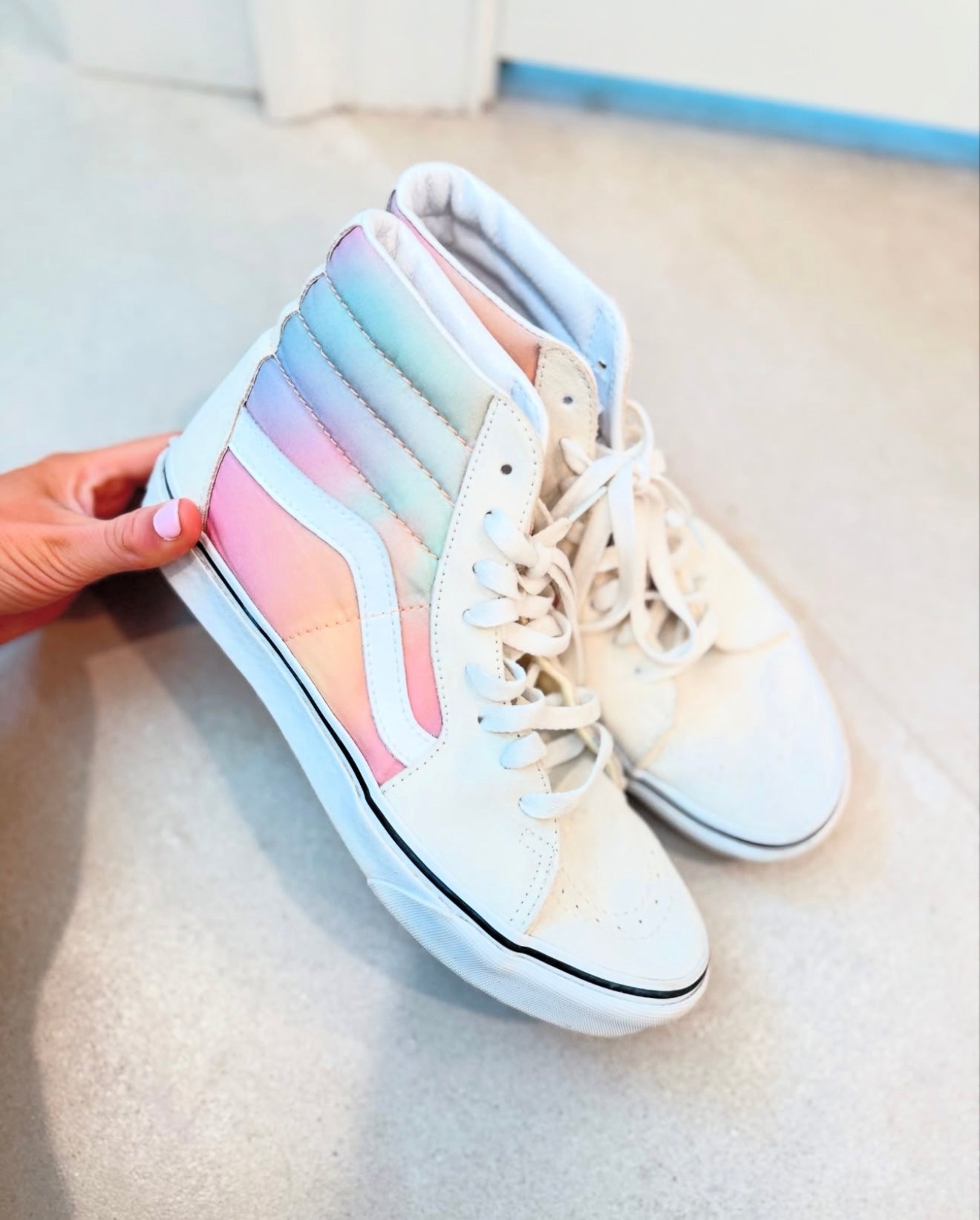 Hi-Top Watercolor Vans-9