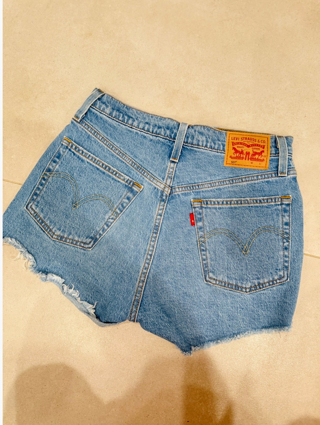 Levi Shorts-26