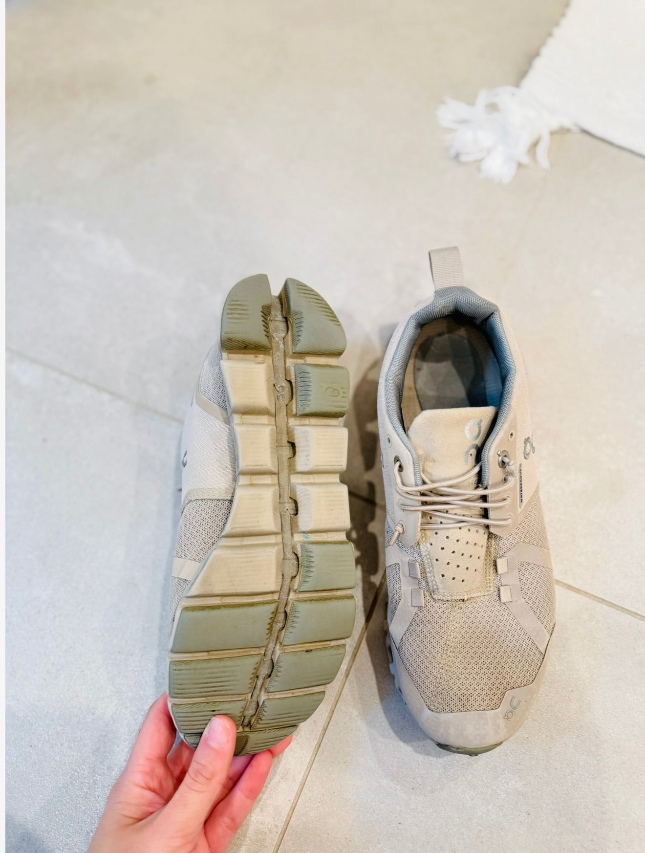 Waterproof On Cloud Sneakers-7.5