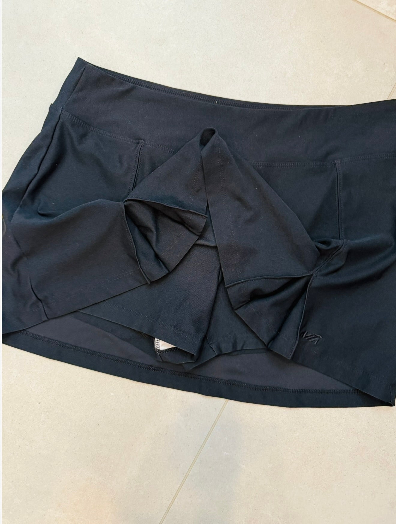 Avia Skort-M