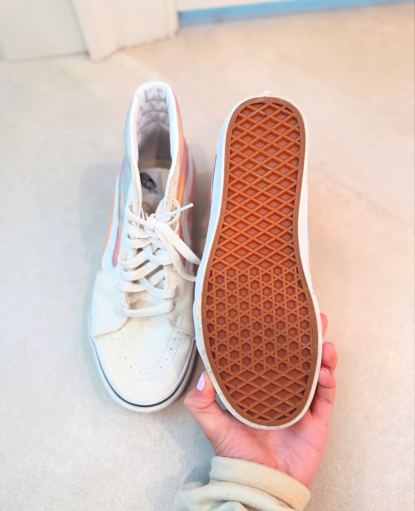 Hi-Top Watercolor Vans-9