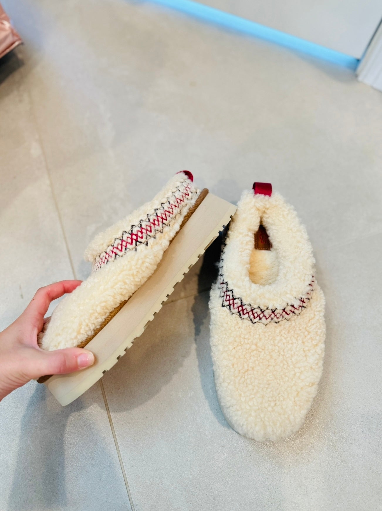 Ugg Tazz Slipper-8