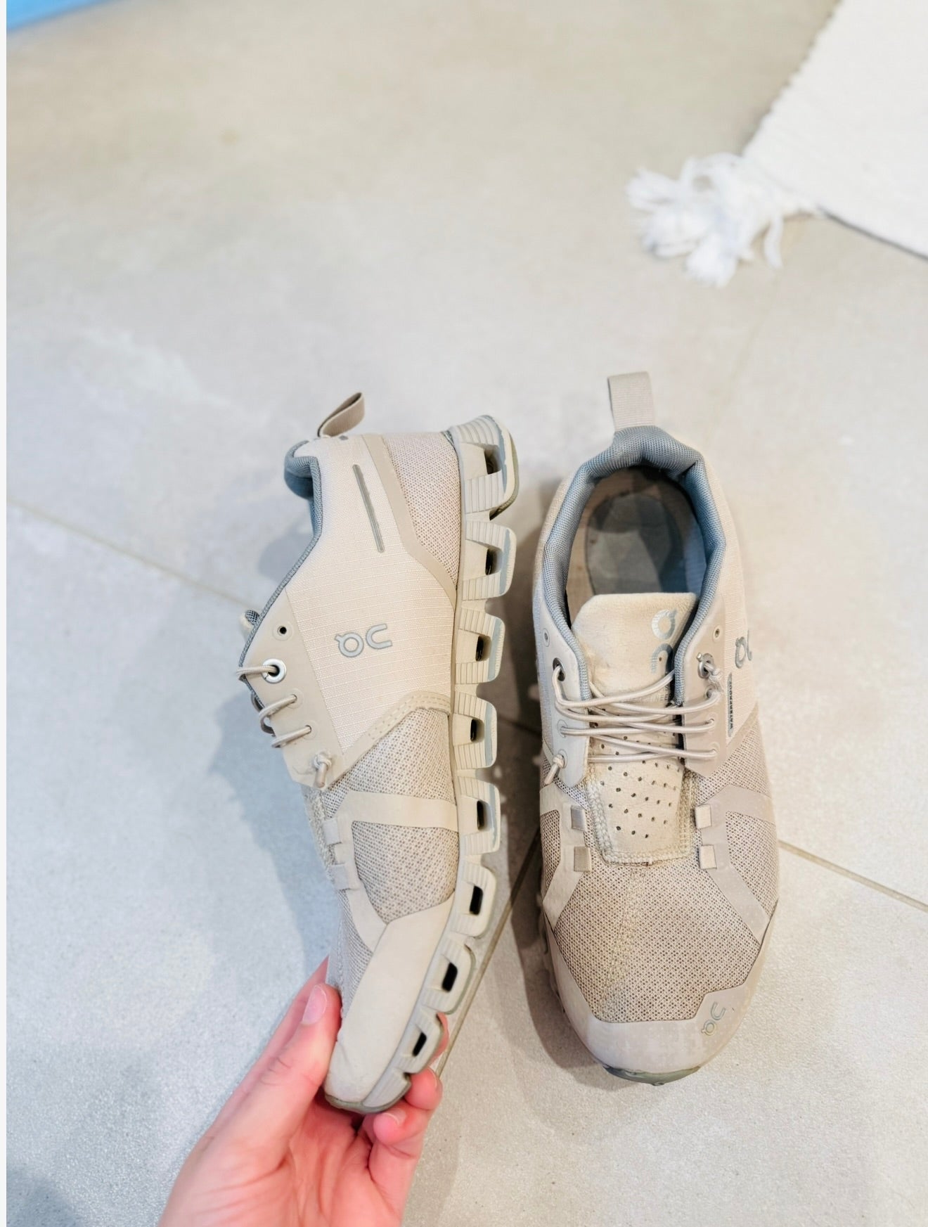 Waterproof On Cloud Sneakers-7.5