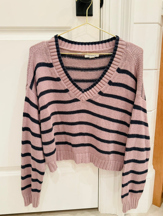 American Eagle Sweater-M
