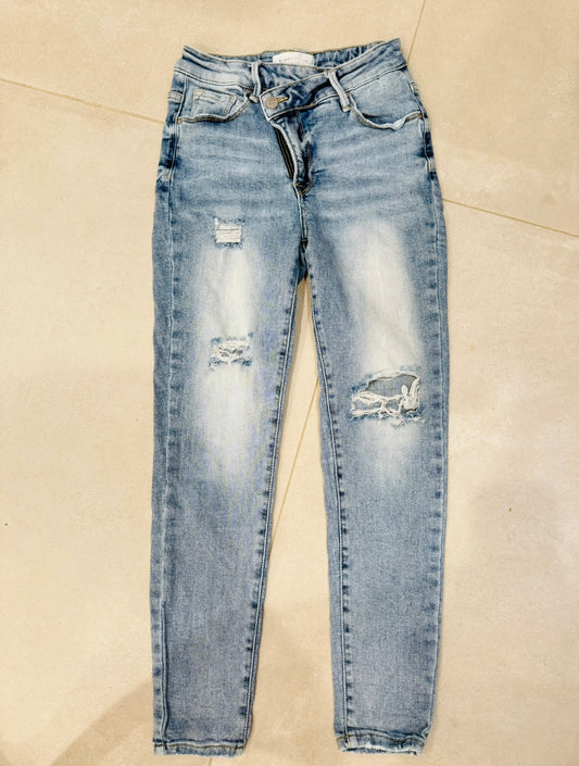 Distressed Jeans-Risen-3/26