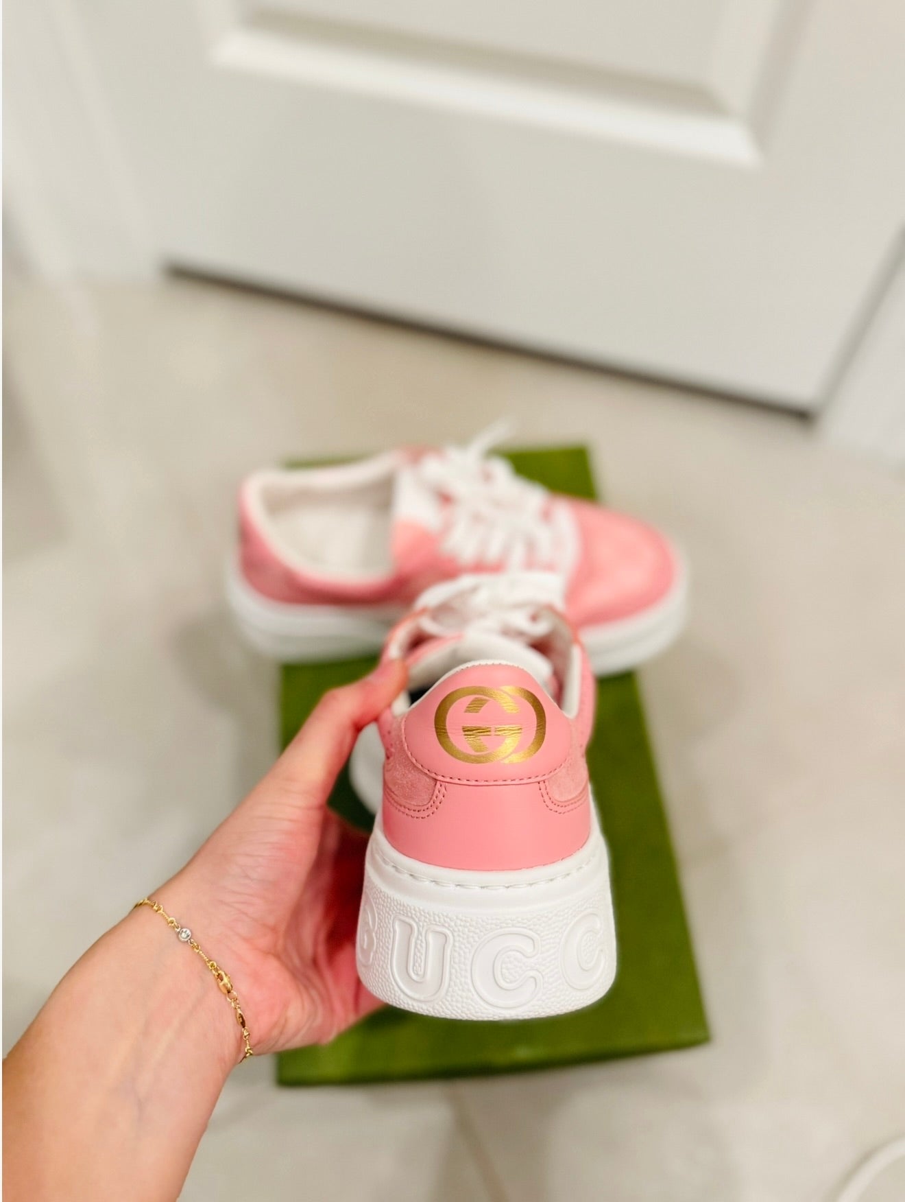 Gucci Sneaker-37