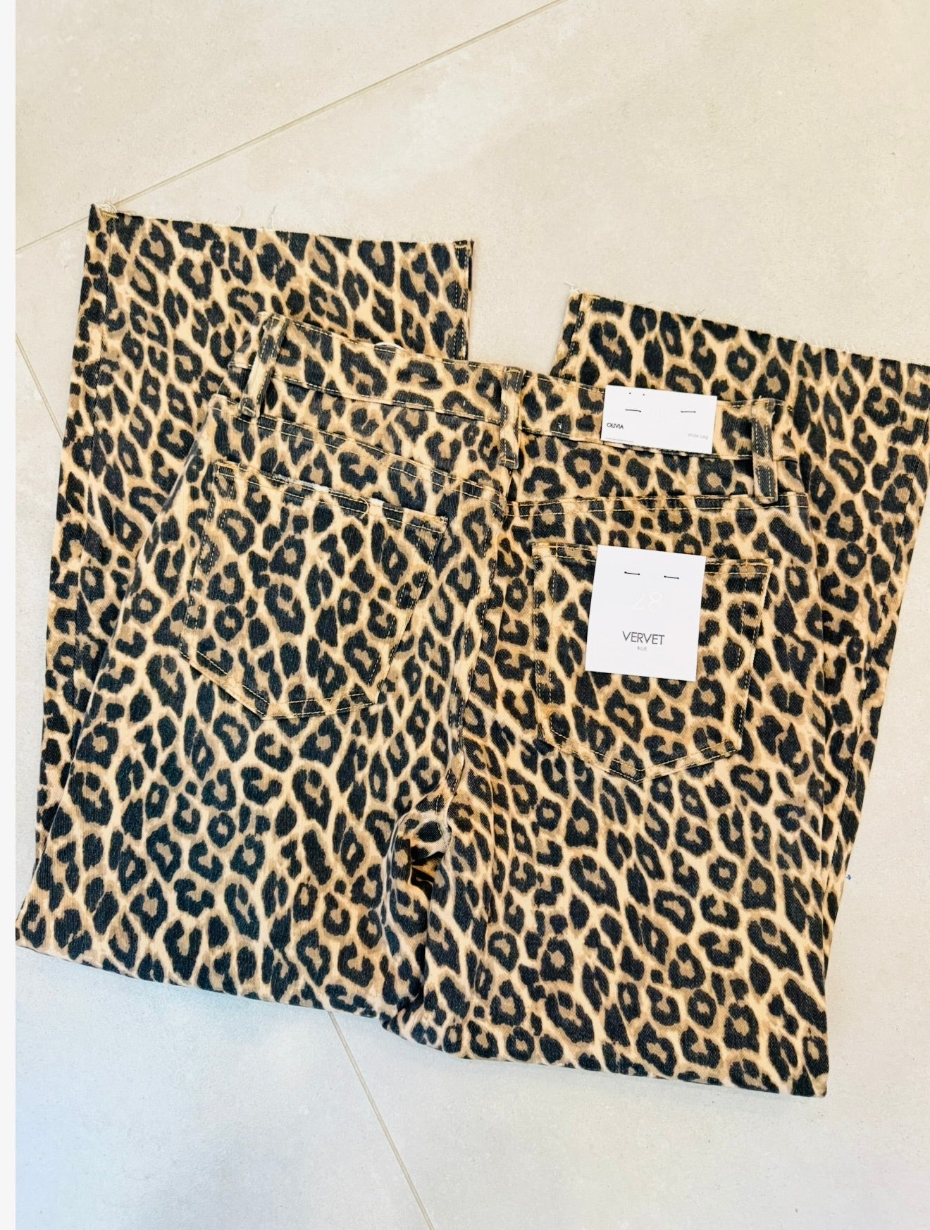 Vervet Cheetah Jeans-28