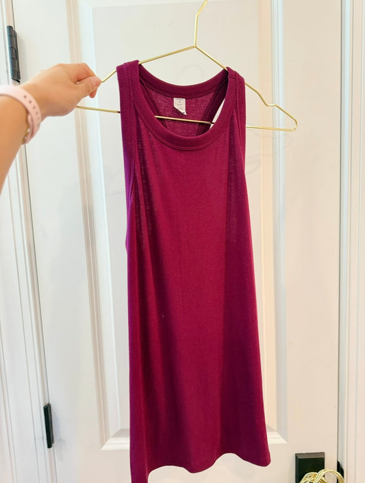 Old Navy Tank-M