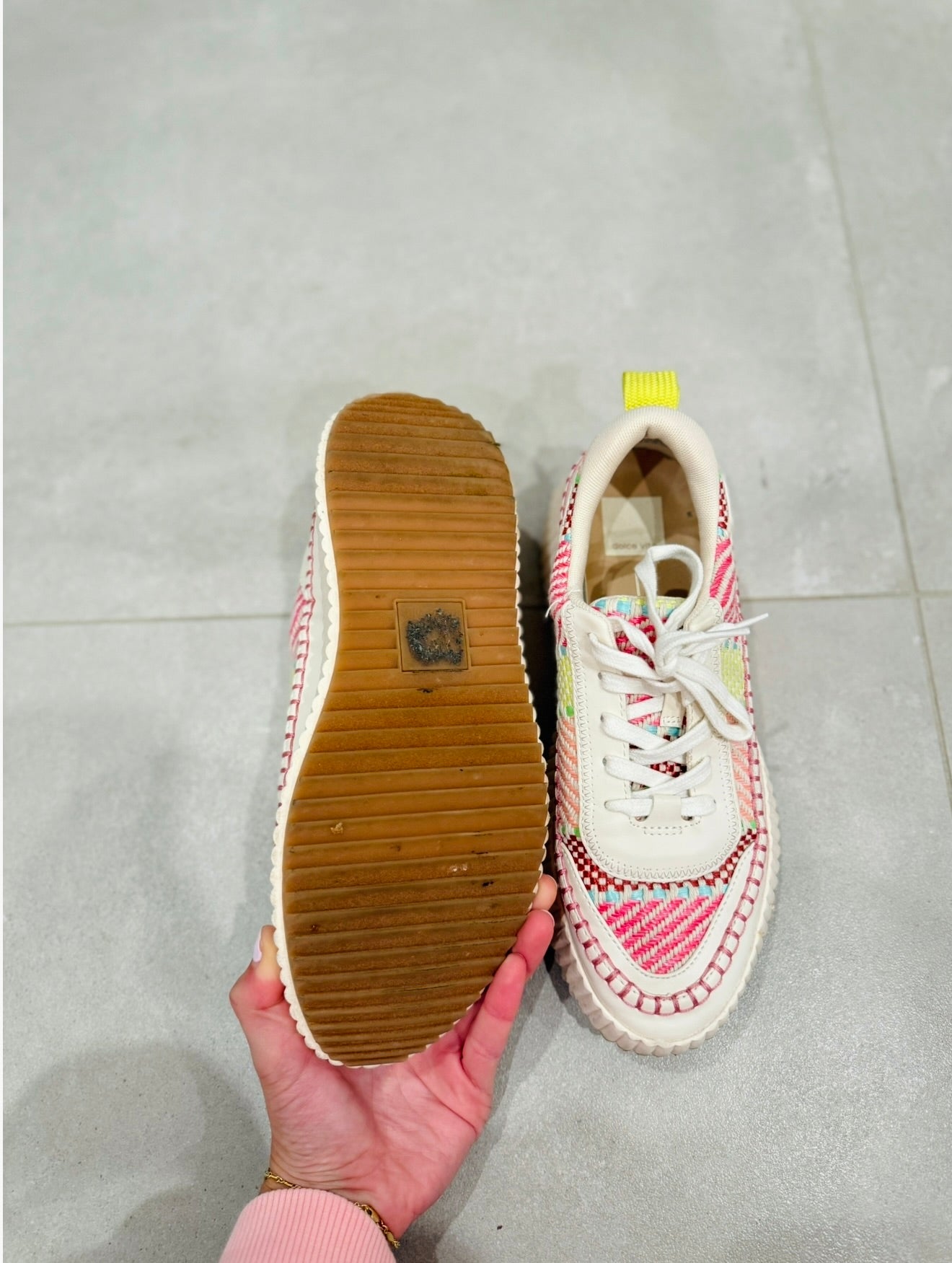 Dolce Vita Sneaker-8.5