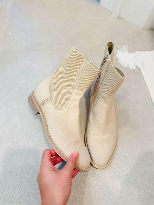 Dolce Vita Boot-7